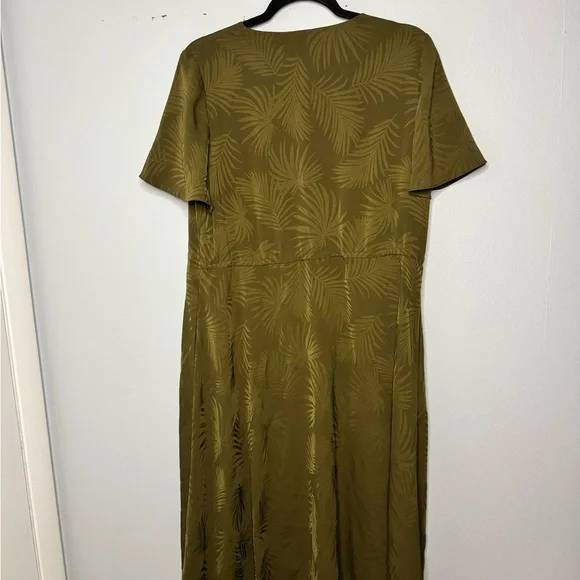 Ted Baker London Aiyanna Drawstring Dress - Picture 6 of 8